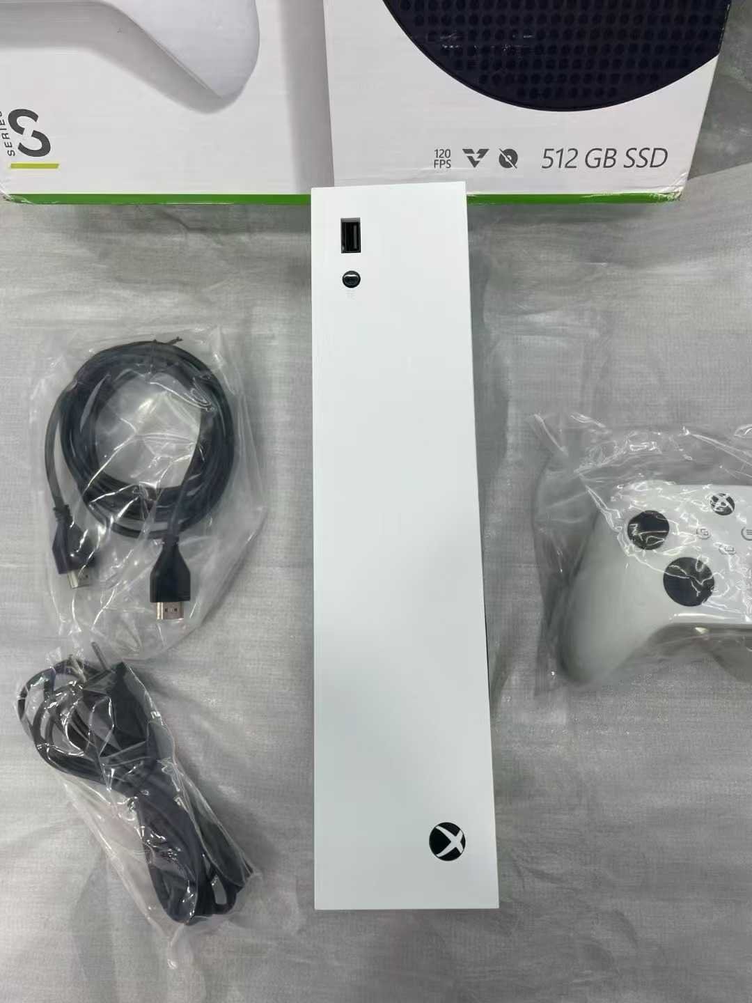 XBOX Series S Image 5