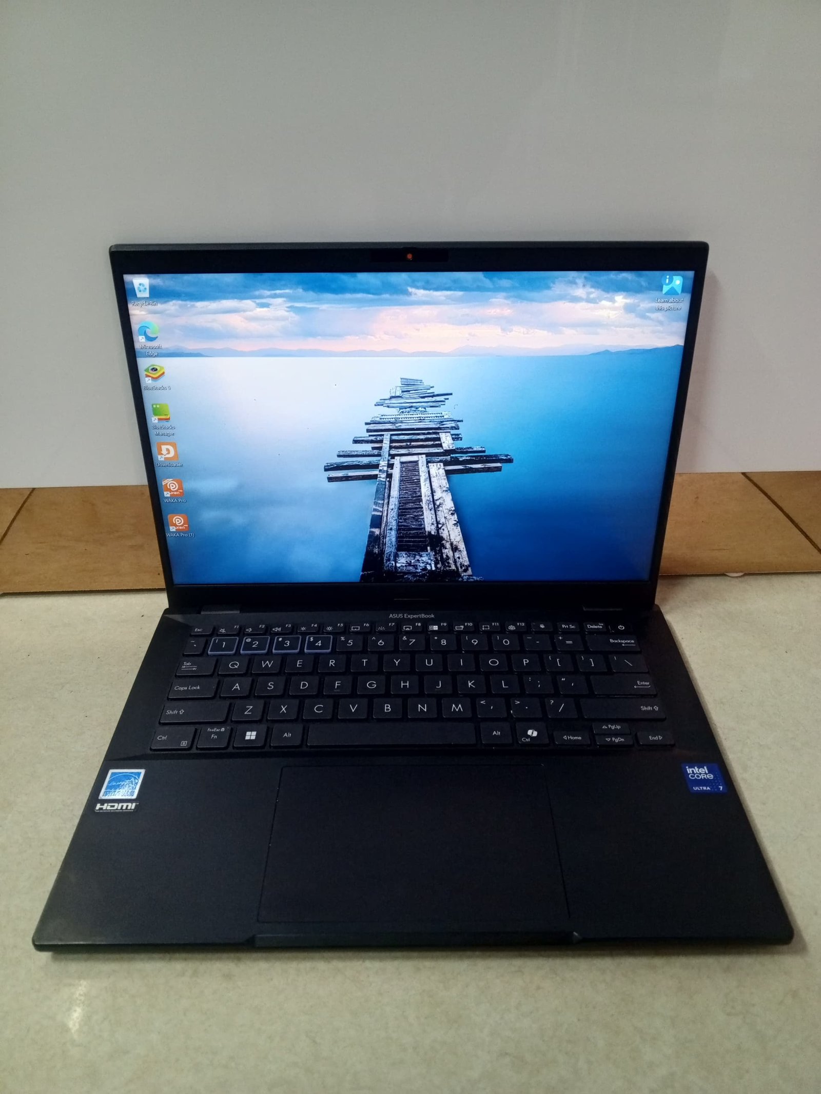 Asus Expertbook Image 1