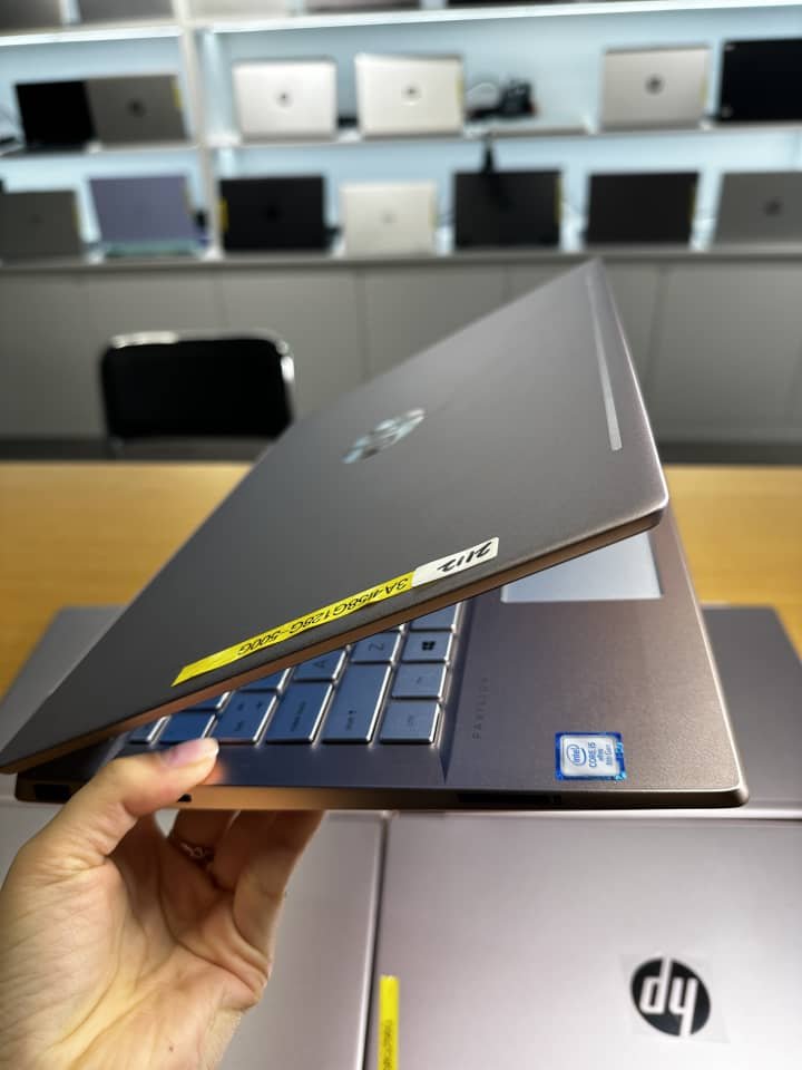 hp pavilion i5 8th Gen Image 2