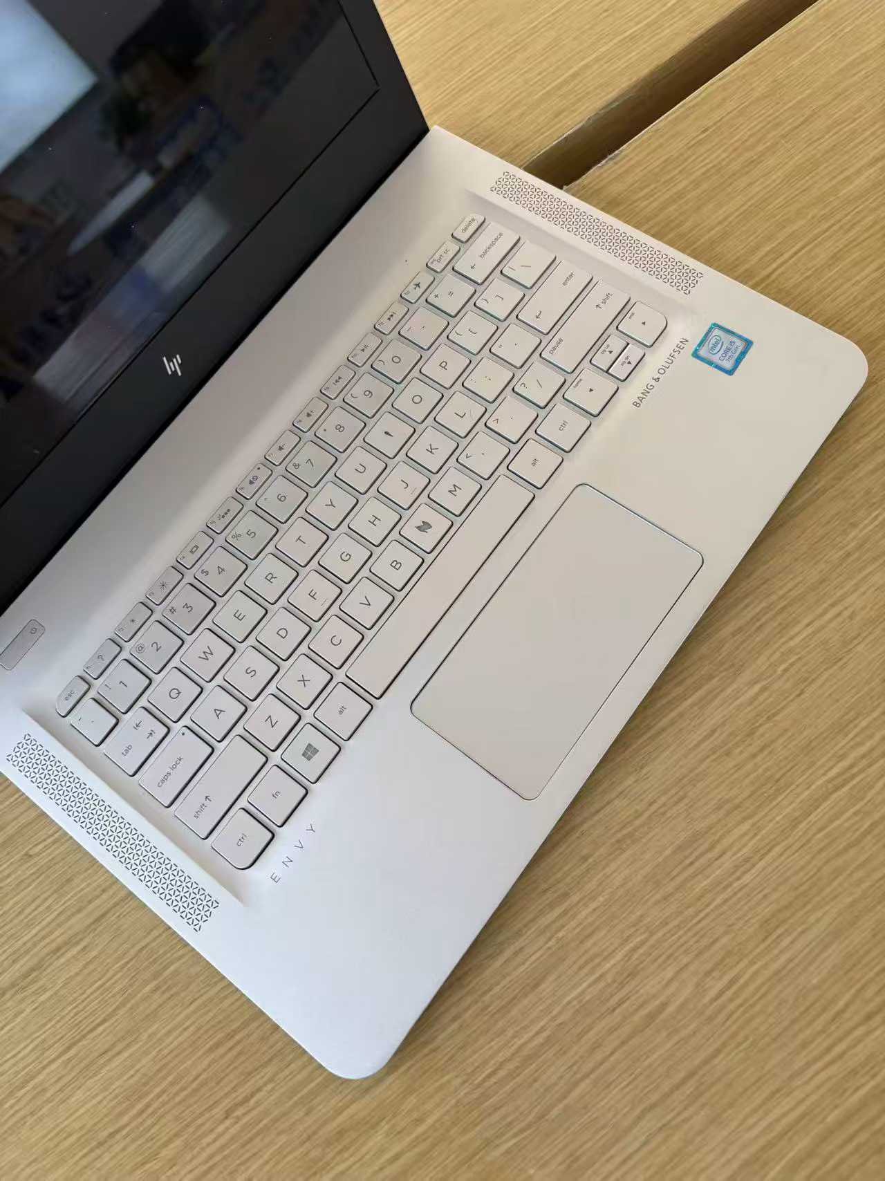 2017-2018 Hp Envy 13 Image 2