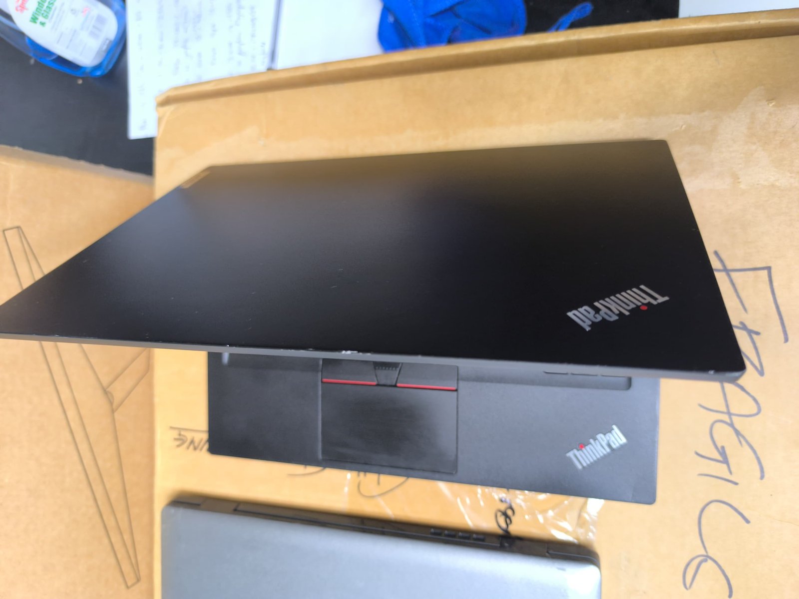 ThinkPad E14 14-inch i7-1165G7 Image 4